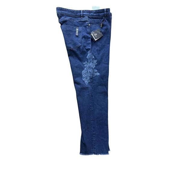 MASSIMO DUTTI Womens Engraved Flowers High Rise Straight Leg Stretch Jeans 8 New - Picture 1 of 5